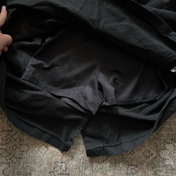 Vintage Burberry black golf skirt size 12 - Picture 8 of 8